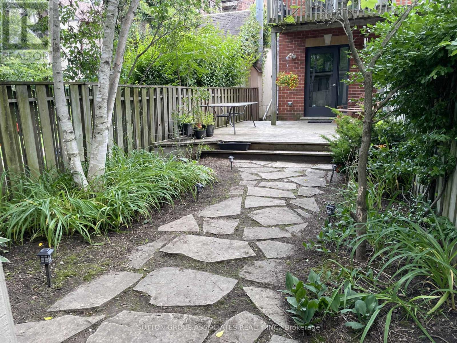 1 - 26 Alcina Avenue, Toronto, Ontario  M6G 2E8 - Photo 2 - C12970210