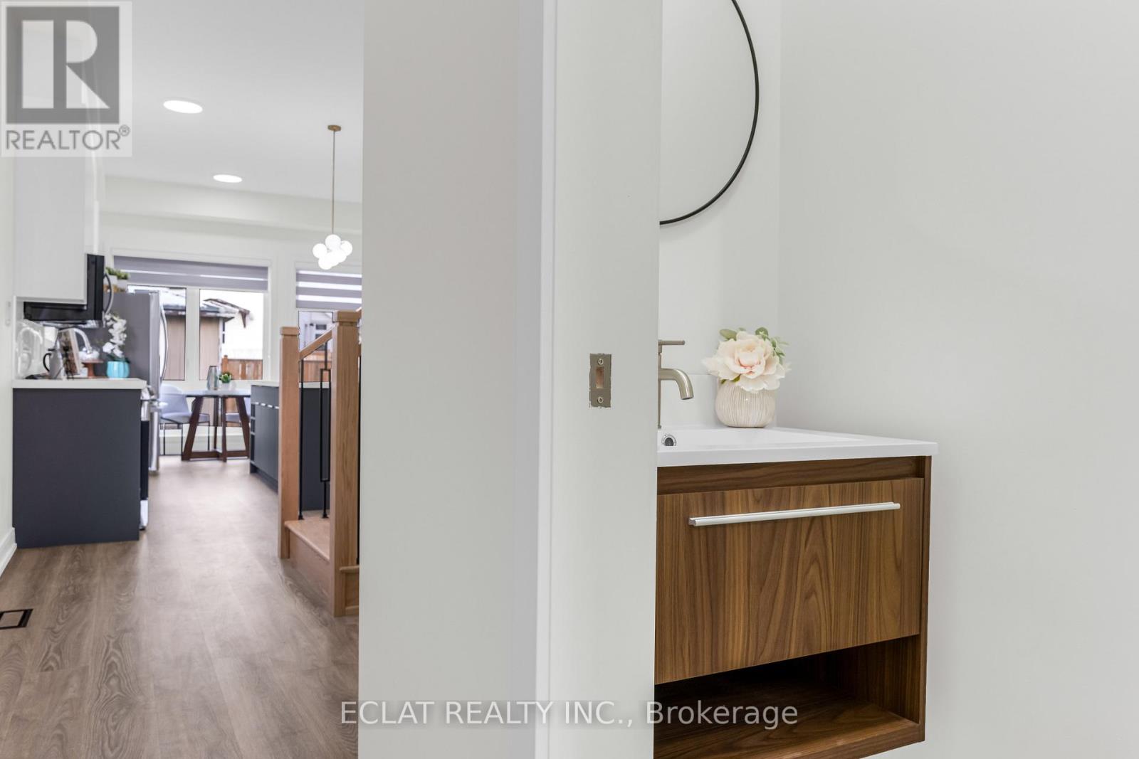 154 Mill Street, West Lincoln, Ontario  L0R 2A0 - Photo 5 - X12973946