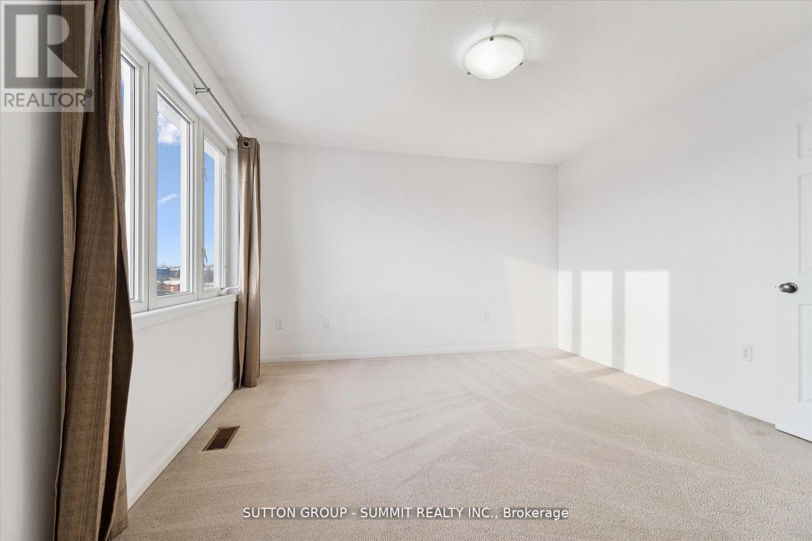 4 - 71 Garth Massey Drive, Cambridge, Ontario  N1T 2G8 - Photo 13 - X12973966