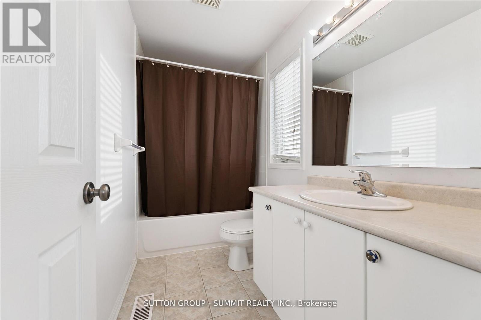 4 - 71 Garth Massey Drive, Cambridge, Ontario  N1T 2G8 - Photo 16 - X12973966