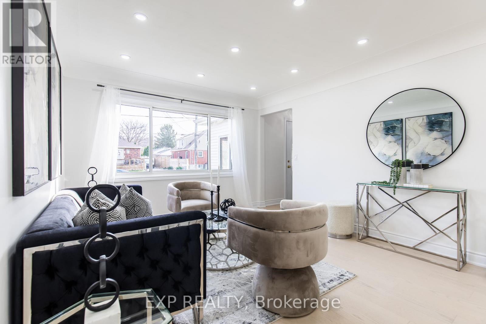 Main - 46 Upper Walker Avenue, Hamilton, Ontario  L8G 1S8 - Photo 5 - X12973996