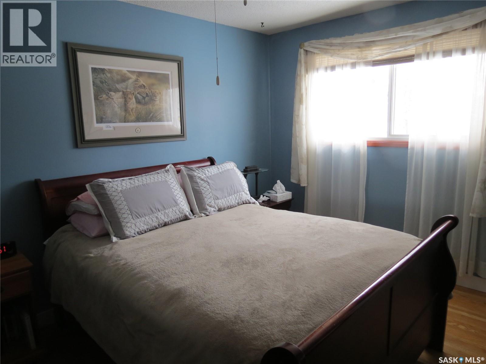 30 Cleland Street, Regina, Saskatchewan  S4R 4G2 - Photo 16 - SK032030