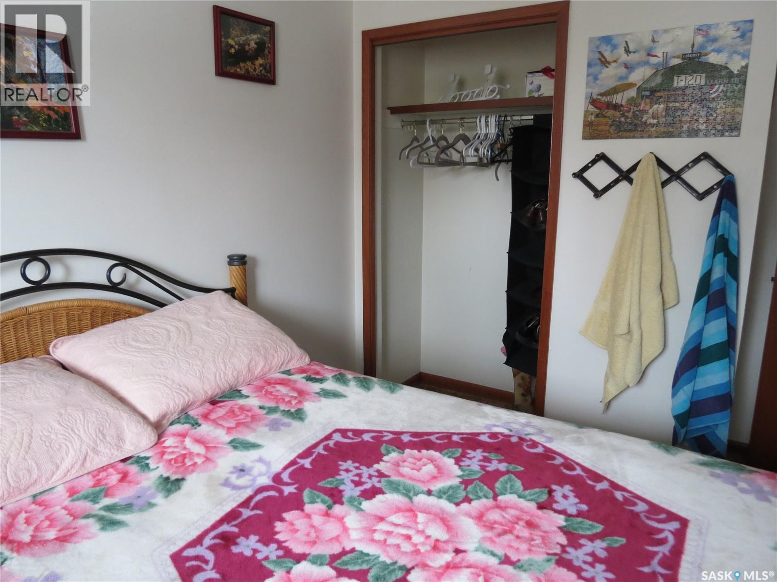 30 Cleland Street, Regina, Saskatchewan  S4R 4G2 - Photo 22 - SK032030