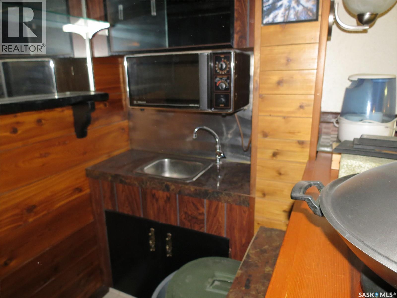 30 Cleland Street, Regina, Saskatchewan  S4R 4G2 - Photo 27 - SK032030