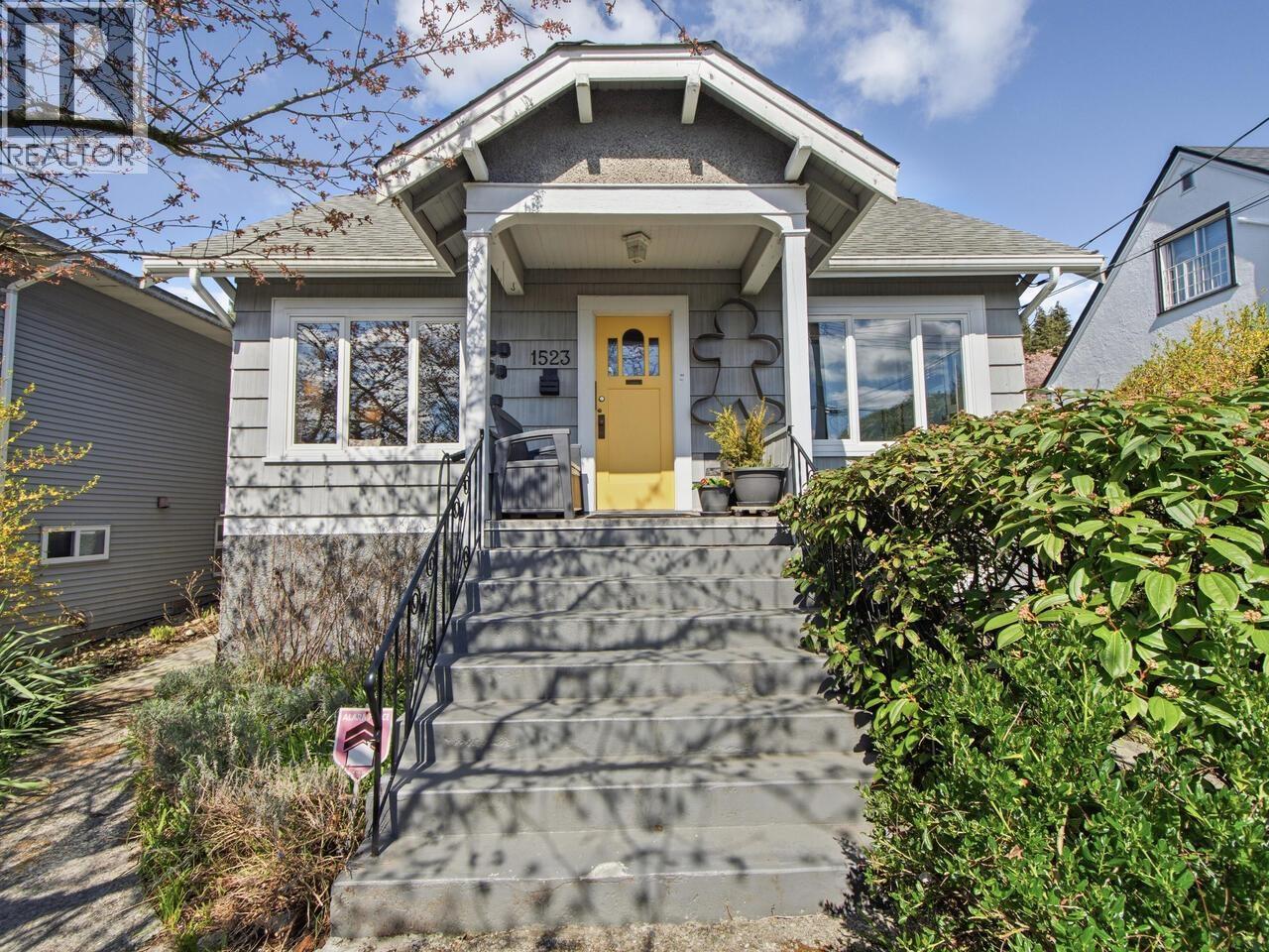 1523 SEVENTH AVENUE, New Westminster, British Columbia