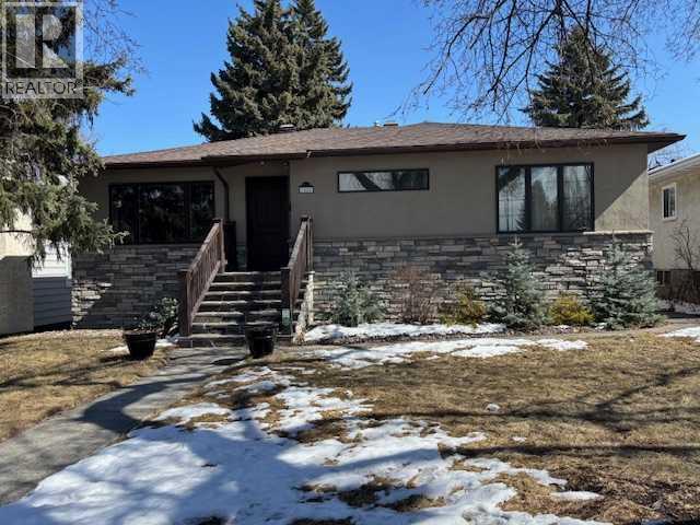 3040 26 Street SW, Calgary, Alberta