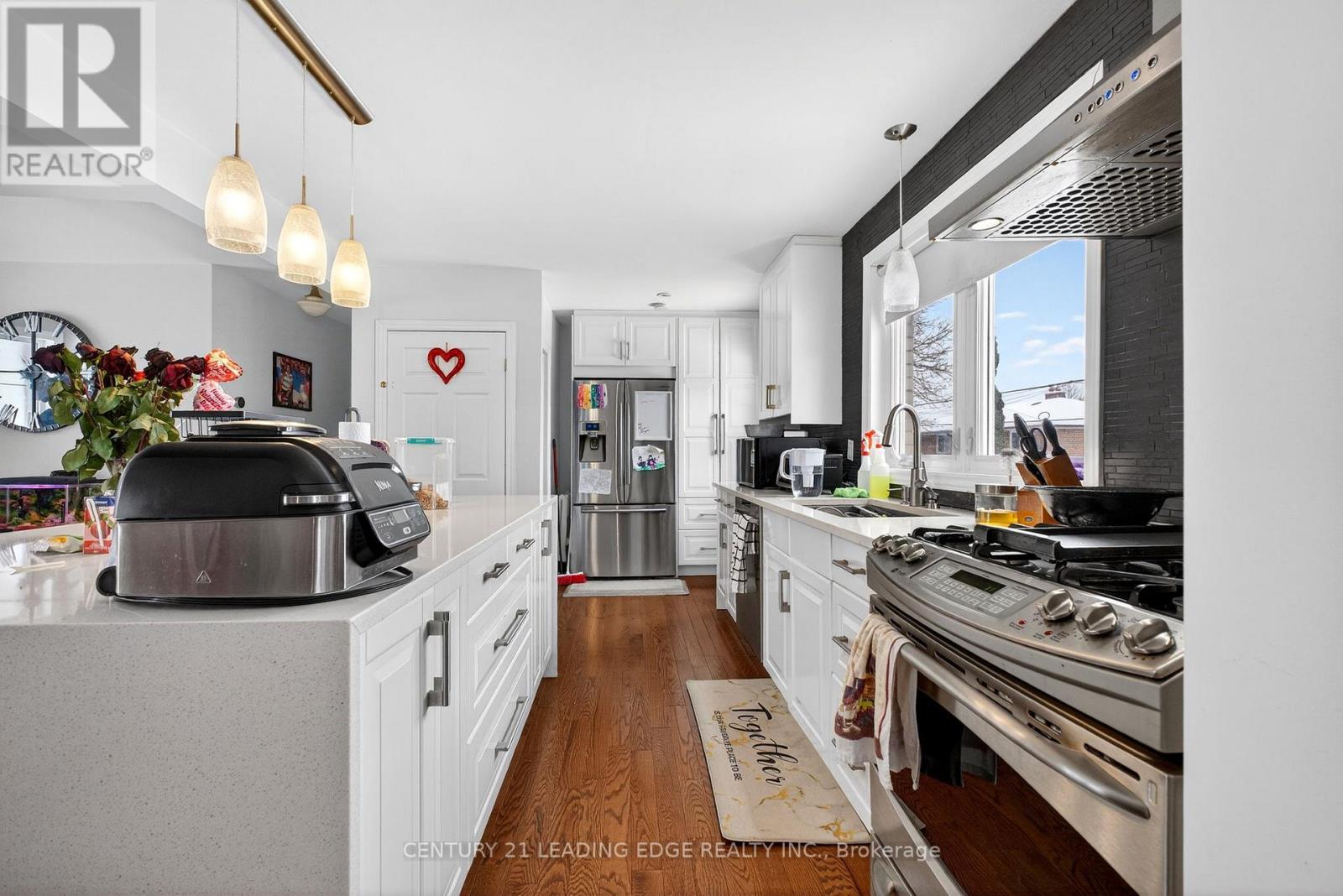 24 Lincoln Green Drive, Markham, Ontario  L3P 1R5 - Photo 15 - N12966886