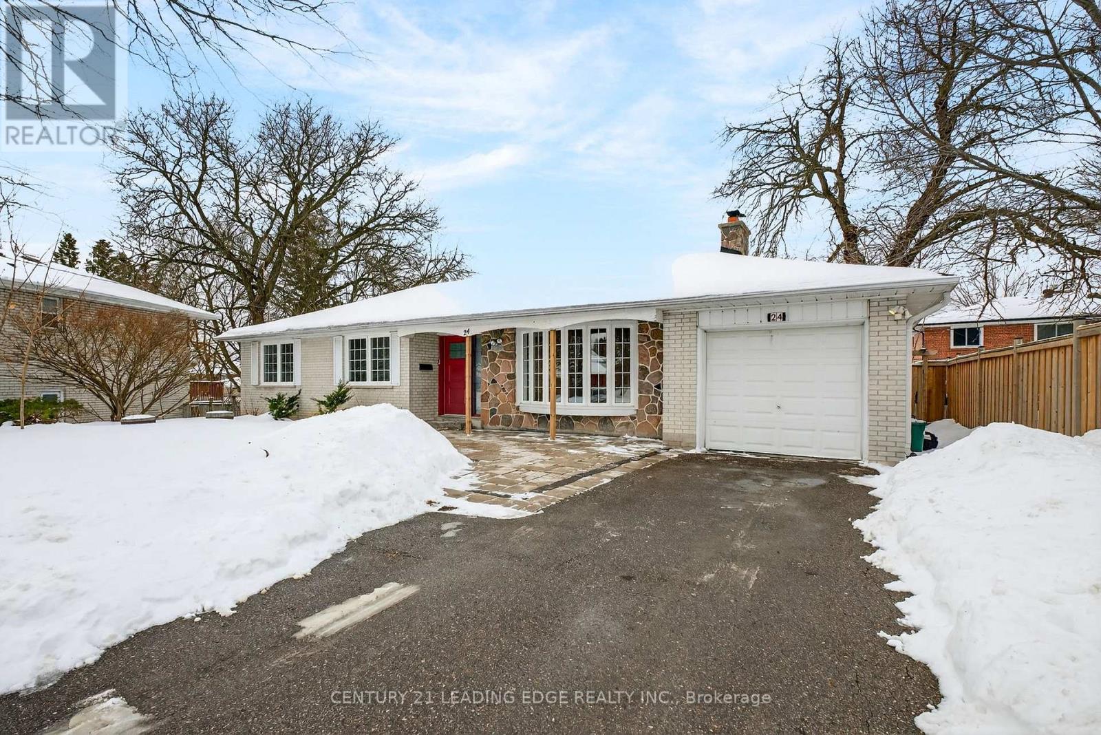 24 Lincoln Green Drive, Markham, Ontario  L3P 1R5 - Photo 4 - N12966886