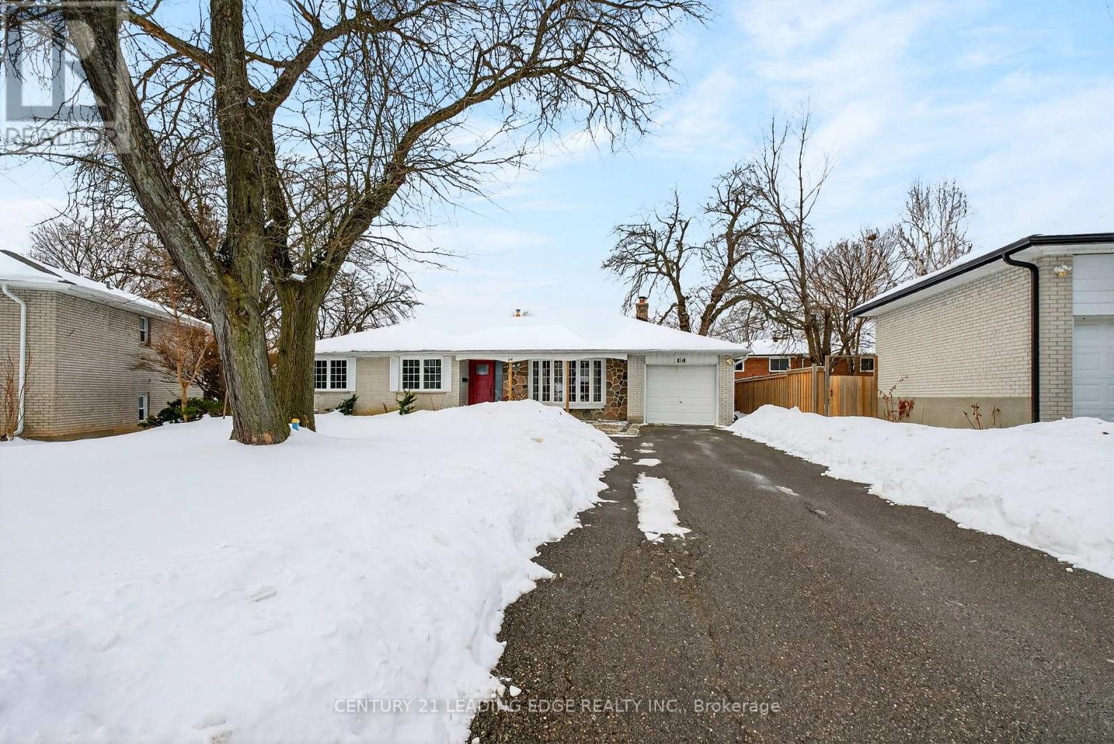 24 Lincoln Green Drive, Markham, Ontario  L3P 1R5 - Photo 3 - N12966886