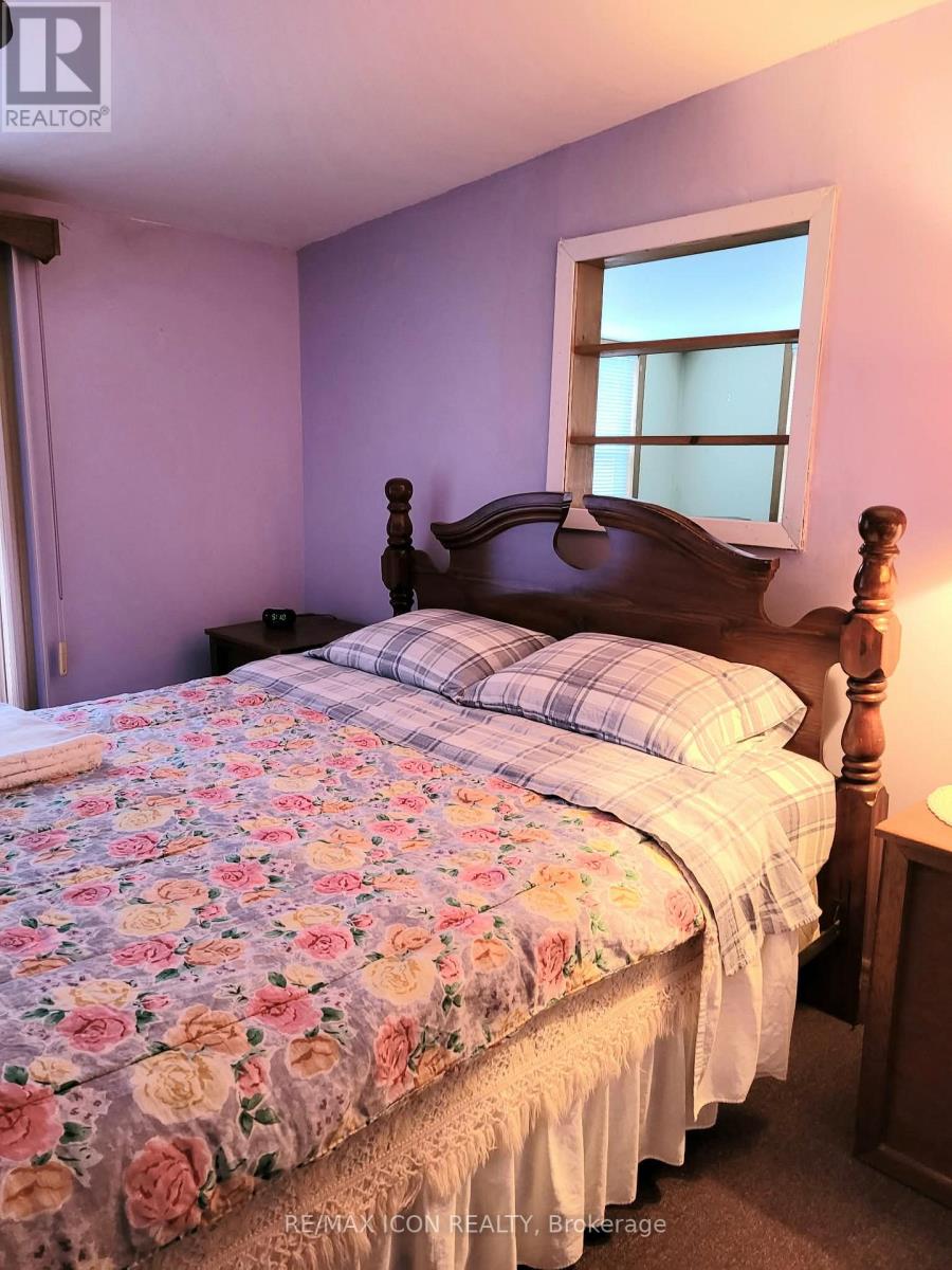 16 - 9839 Lakeshore Road, Lambton Shores, Ontario  N0M 1T0 - Photo 18 - X12795962