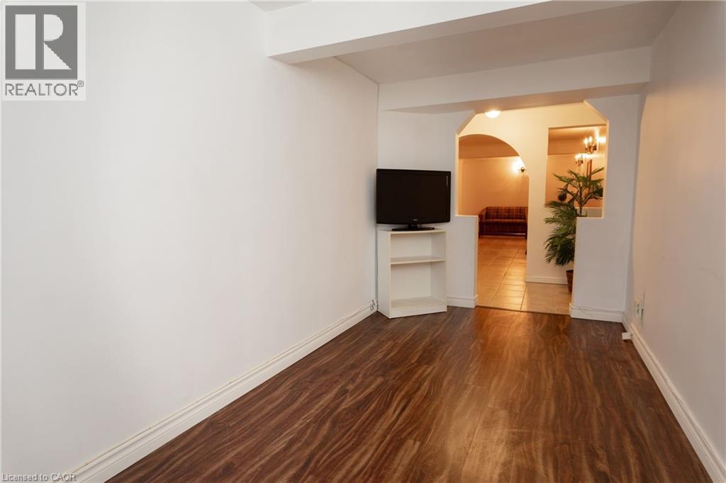 227 Hazelglen Drive, Kitchener, Ontario  N2M 2E6 - Photo 28 - 40818919