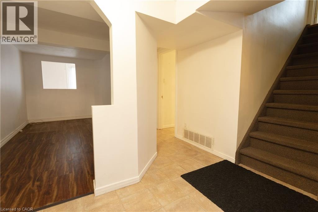 227 Hazelglen Drive, Kitchener, Ontario  N2M 2E6 - Photo 29 - 40818919