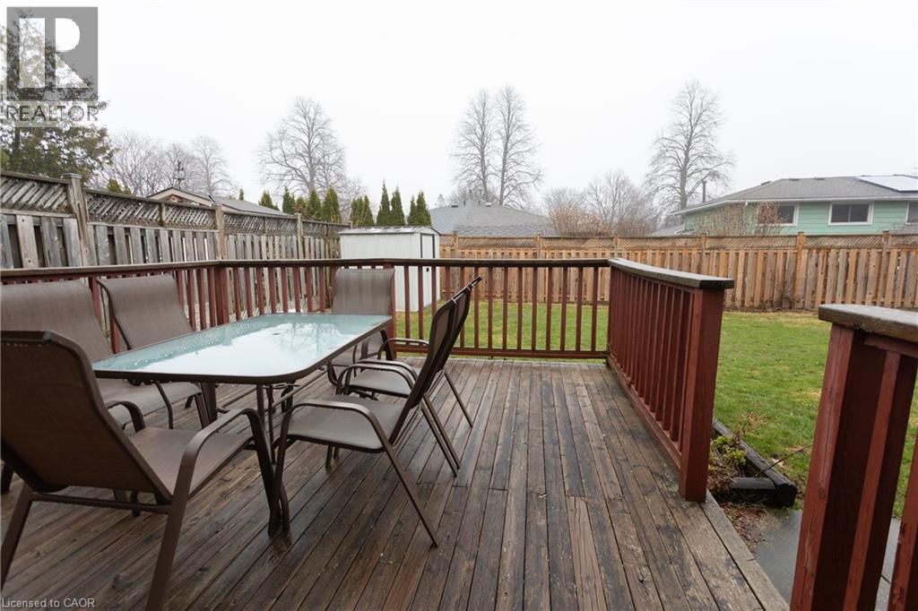 227 Hazelglen Drive, Kitchener, Ontario  N2M 2E6 - Photo 32 - 40818919