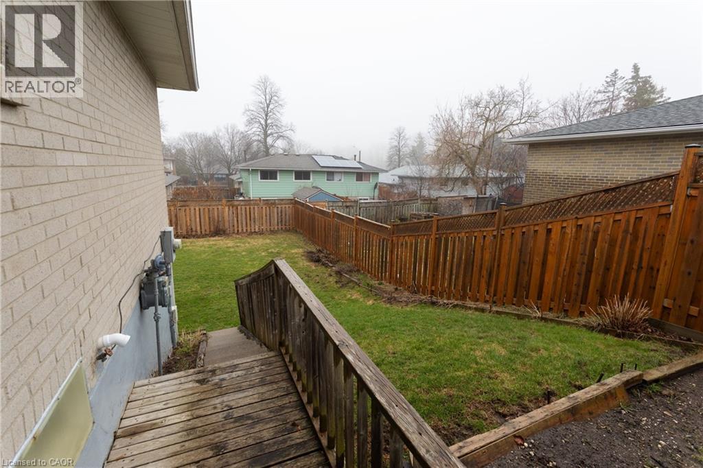 227 Hazelglen Drive, Kitchener, Ontario  N2M 2E6 - Photo 33 - 40818919