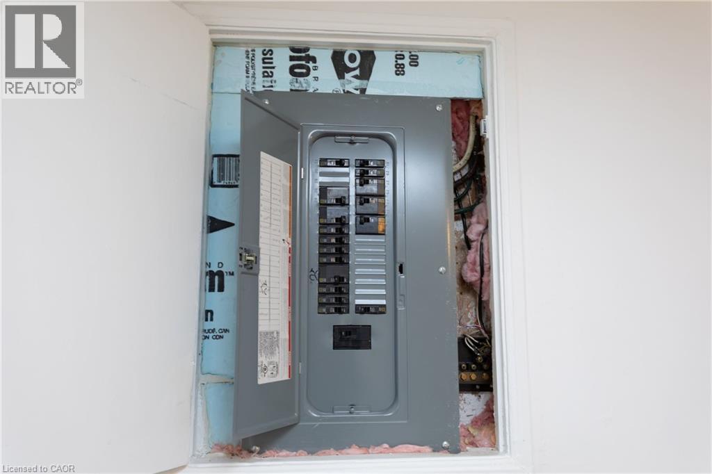 227 Hazelglen Drive, Kitchener, Ontario  N2M 2E6 - Photo 38 - 40818919