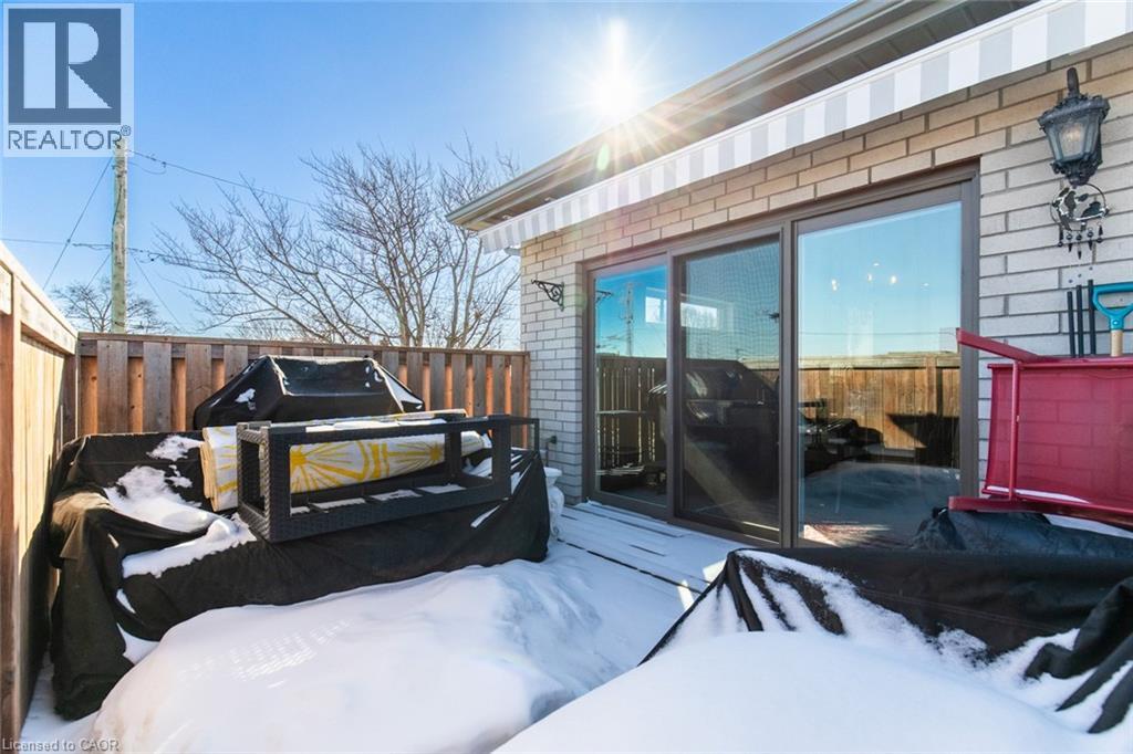 3757 St. Peter Avenue Unit# 4, Niagara Falls, Ontario  L2J 0G2 - Photo 38 - 40818694