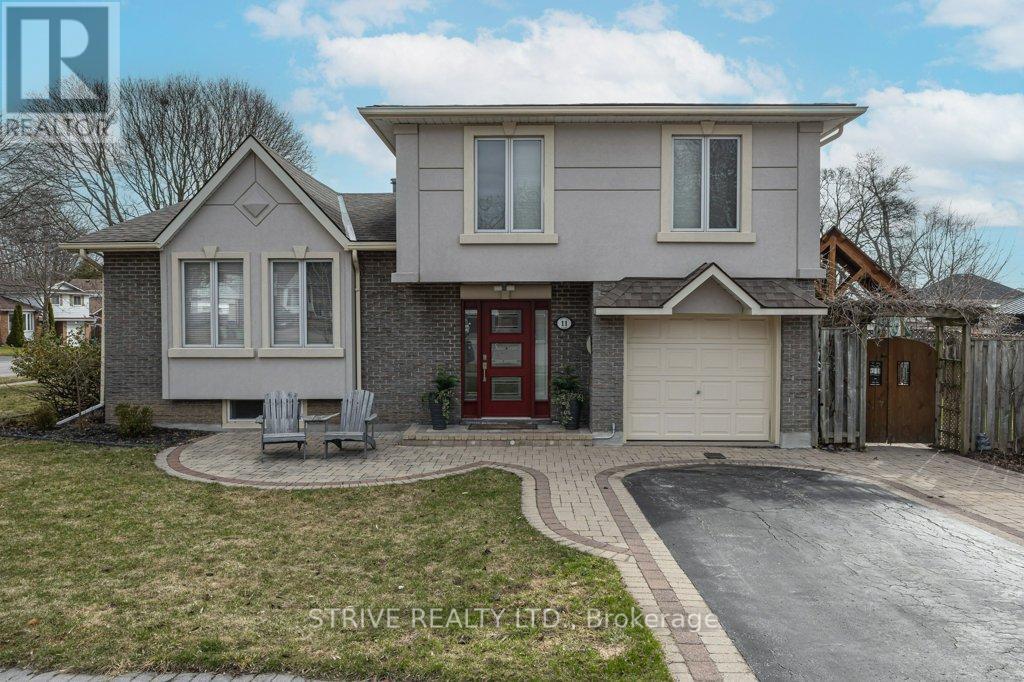 11 Lorraine Court, Clarington, Ontario  L1C 3L5 - Photo 1 - E12974040