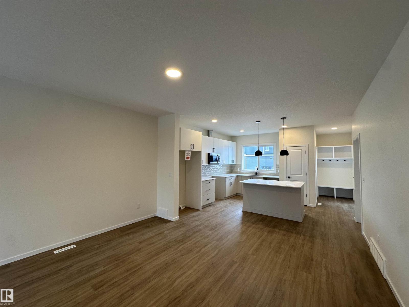 1096 Mcleod Av, Spruce Grove, Alberta  T7X 4G8 - Photo 3 - E4476925