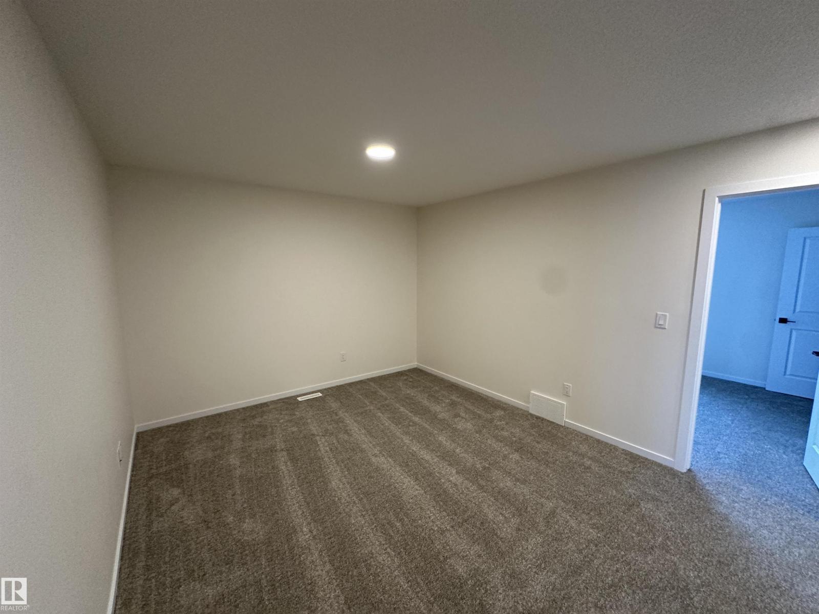 1096 Mcleod Av, Spruce Grove, Alberta  T7X 4G8 - Photo 9 - E4476925