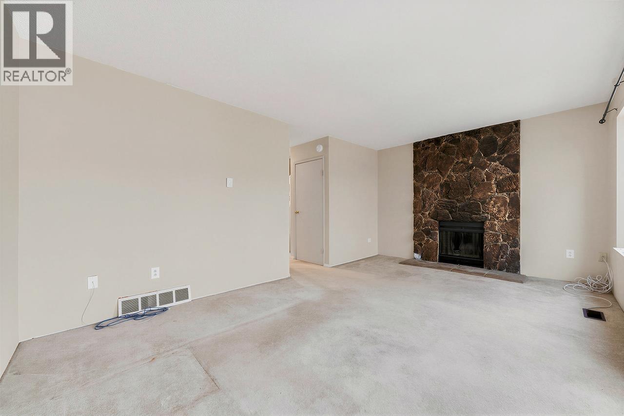 62 1930 Cedar Village Crescent, North Vancouver, British Columbia  V7J 3M5 - Photo 12 - R3108567