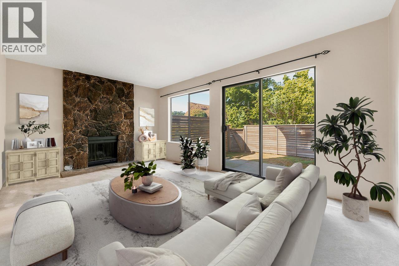 62 1930 Cedar Village Crescent, North Vancouver, British Columbia  V7J 3M5 - Photo 10 - R3108567