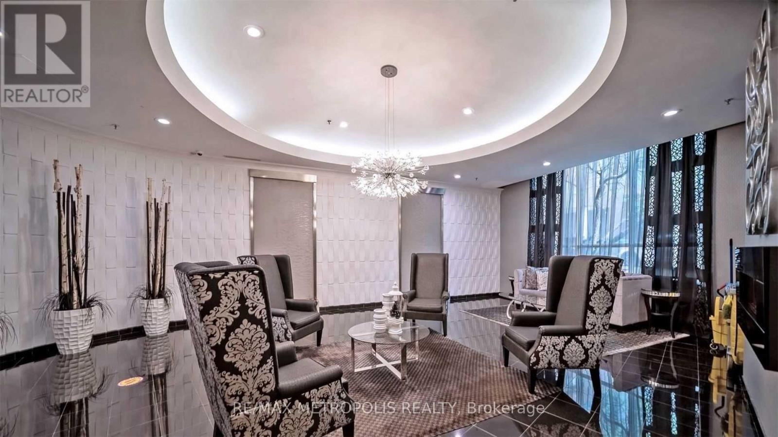 402 - 7 Carlton Street, Toronto, Ontario  M5B 2M3 - Photo 2 - C12974046