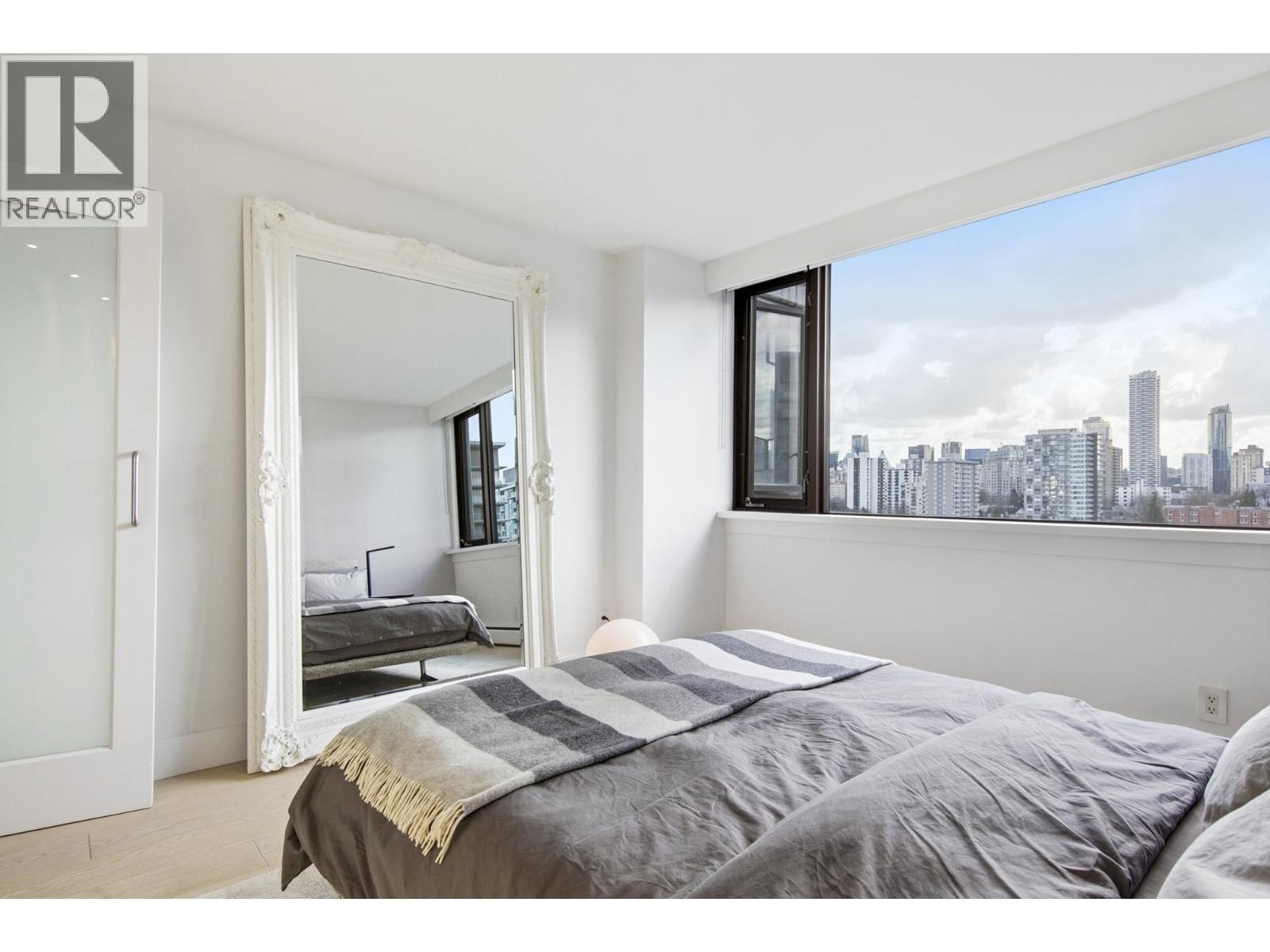 1806 1725 Pendrell Street, Vancouver, British Columbia  V6G 2X7 - Photo 14 - R3108913