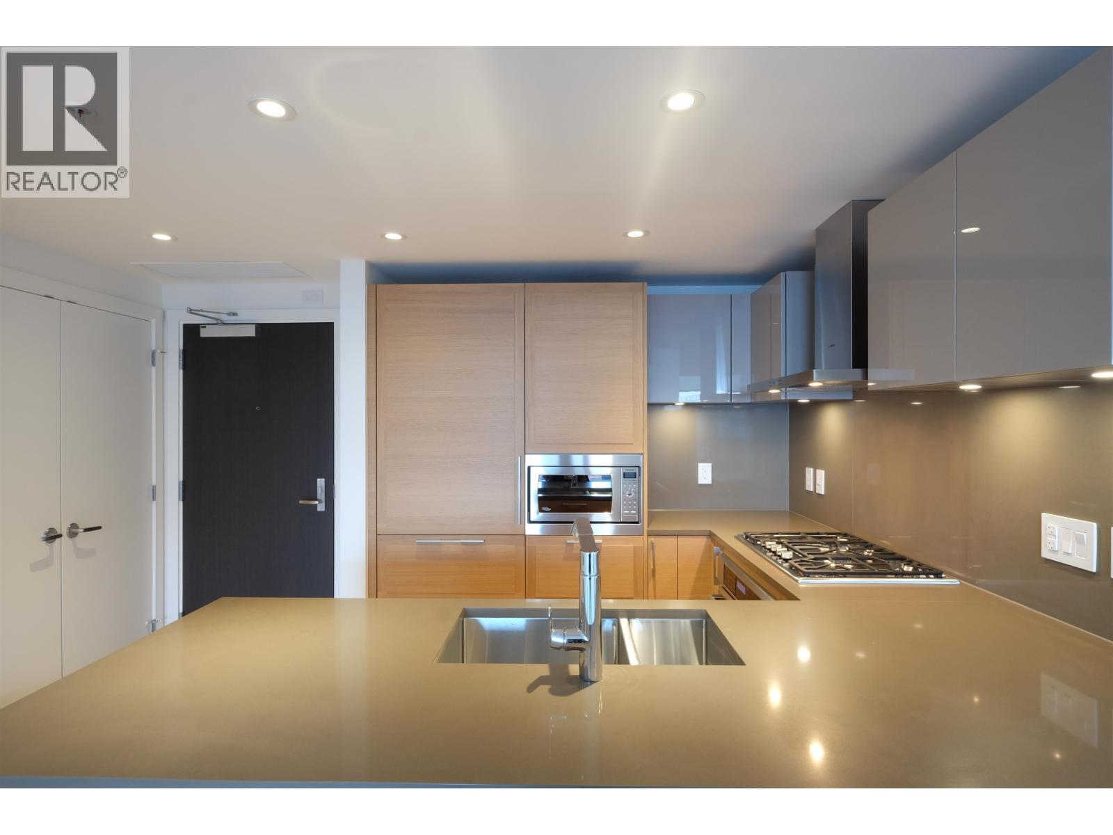 703 1561 W 57th, Vancouver, British Columbia  V6P 0H5 - Photo 10 - R3108971