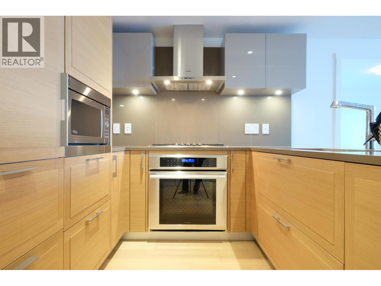 703 1561 W 57th, Vancouver, British Columbia  V6P 0H5 - Photo 9 - R3108971