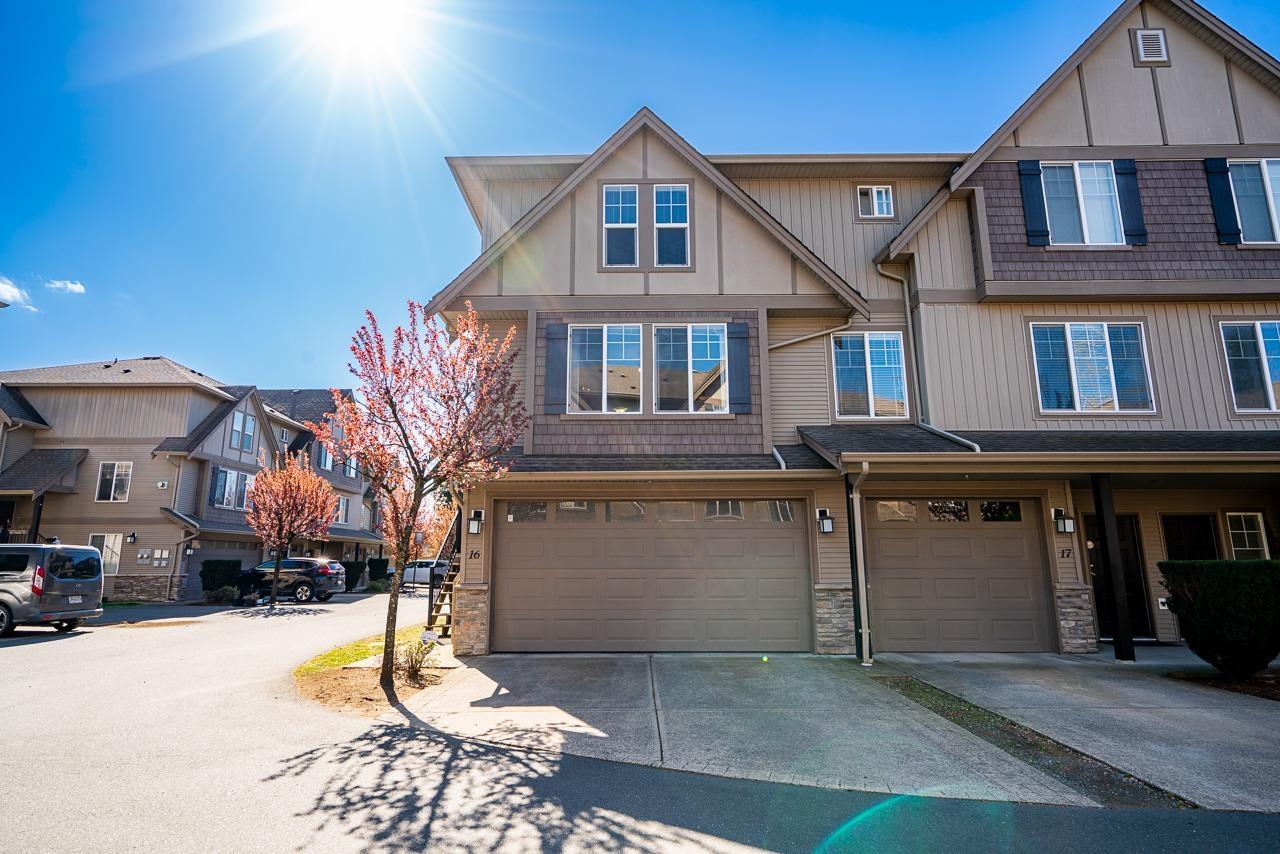 16 46321 Cessna Drive, Chilliwack Proper South, Chilliwack, British Columbia  V2P 1A7 - Photo 2 - R3108643