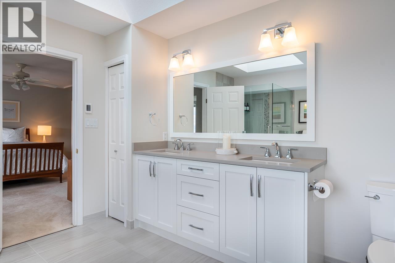 580 Clearwater Way, Coquitlam, British Columbia  V3C 5W3 - Photo 27 - R3108921