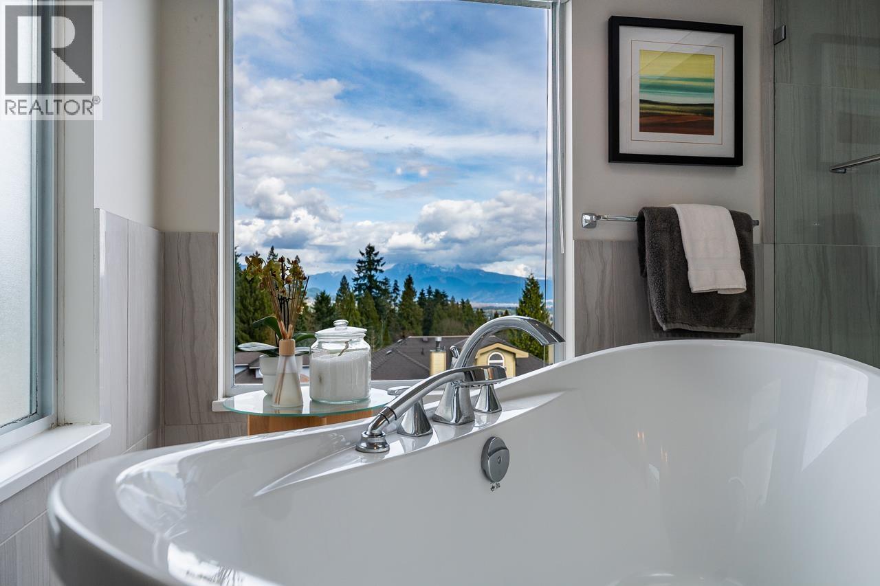 580 Clearwater Way, Coquitlam, British Columbia  V3C 5W3 - Photo 29 - R3108921