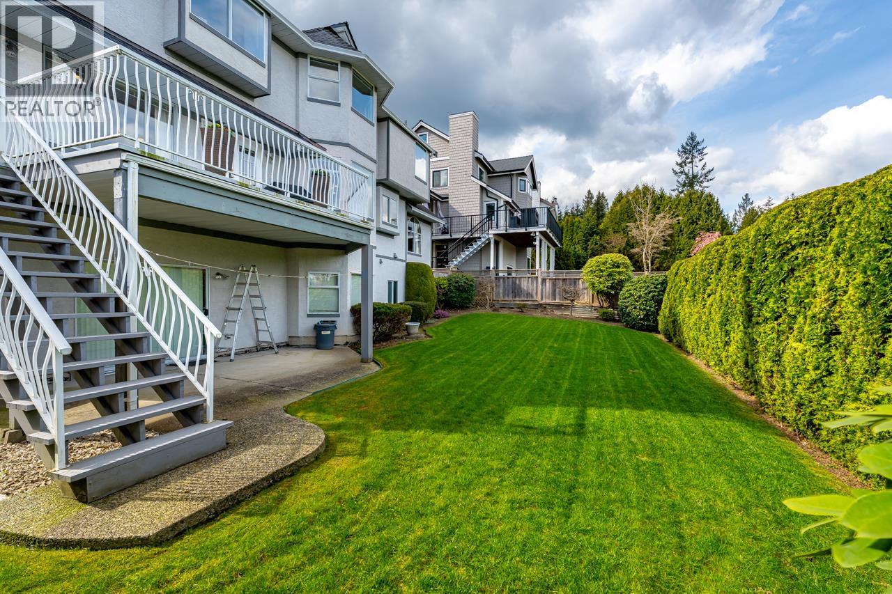 580 Clearwater Way, Coquitlam, British Columbia  V3C 5W3 - Photo 36 - R3108921