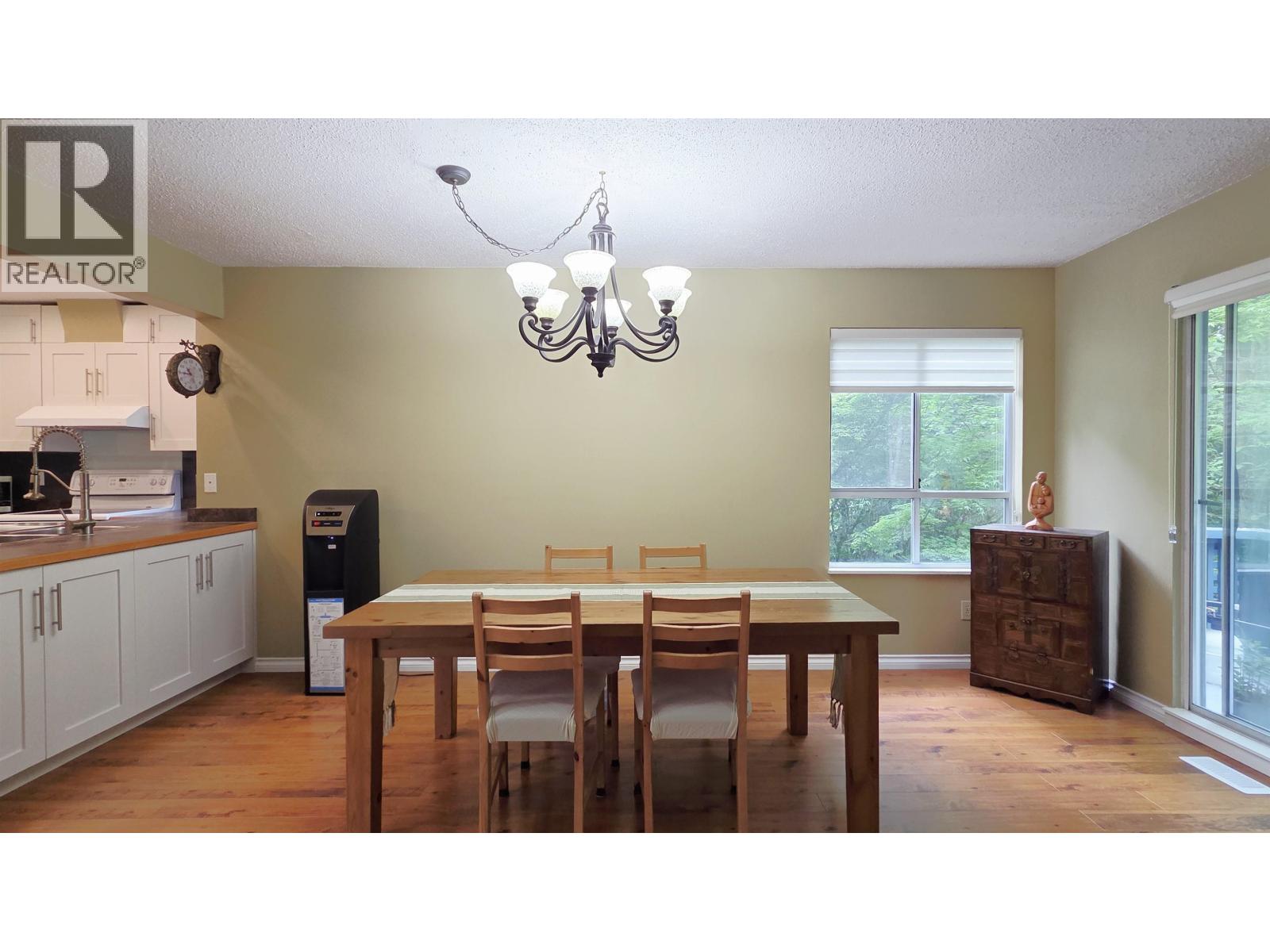 13 9000 Ash Grove Crescent, Burnaby, British Columbia  V5A 4L7 - Photo 5 - R3108866