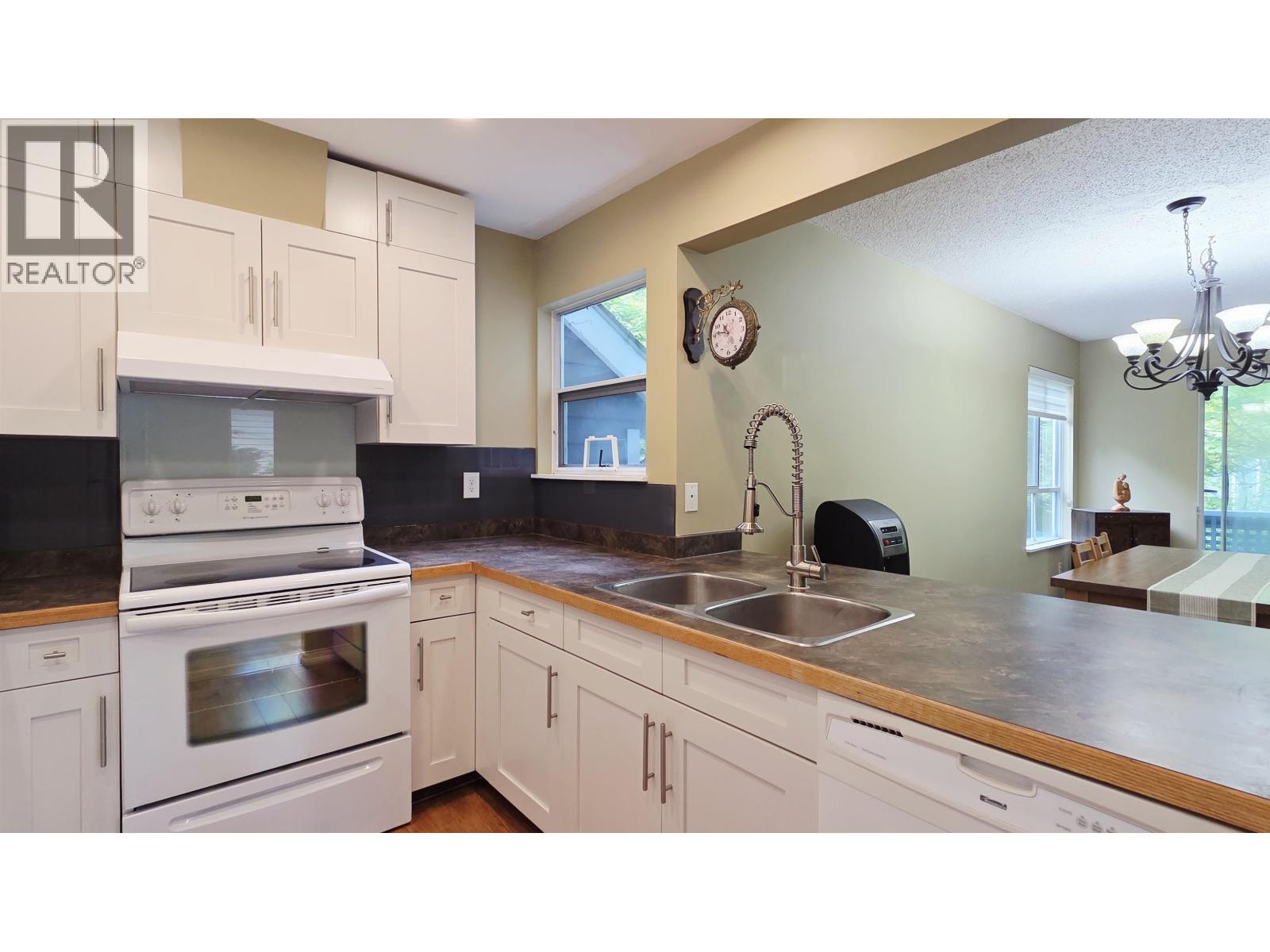 13 9000 Ash Grove Crescent, Burnaby, British Columbia  V5A 4L7 - Photo 12 - R3108866