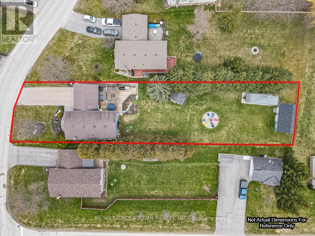 229 Thornton Avenue, Essa, Ontario  L0L 2N0 - Photo 36 - N12845482