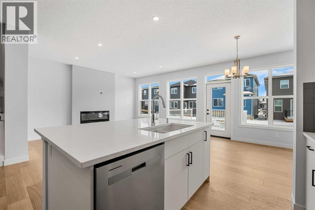 540 Belmont Place Sw, Calgary, Alberta  T2X 6C8 - Photo 11 - A2292566