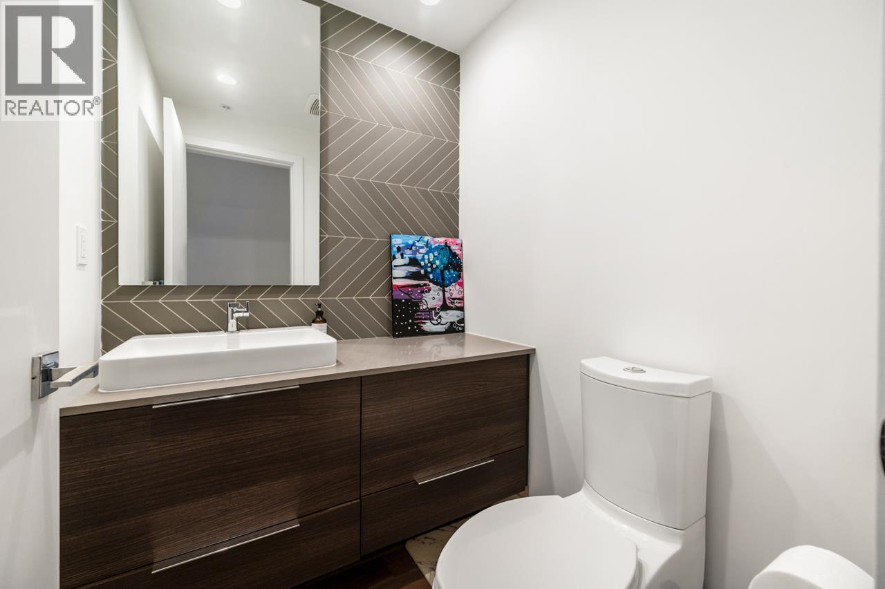 2408 450 Westview Street, Coquitlam, British Columbia  V3K 6C3 - Photo 17 - R3107674