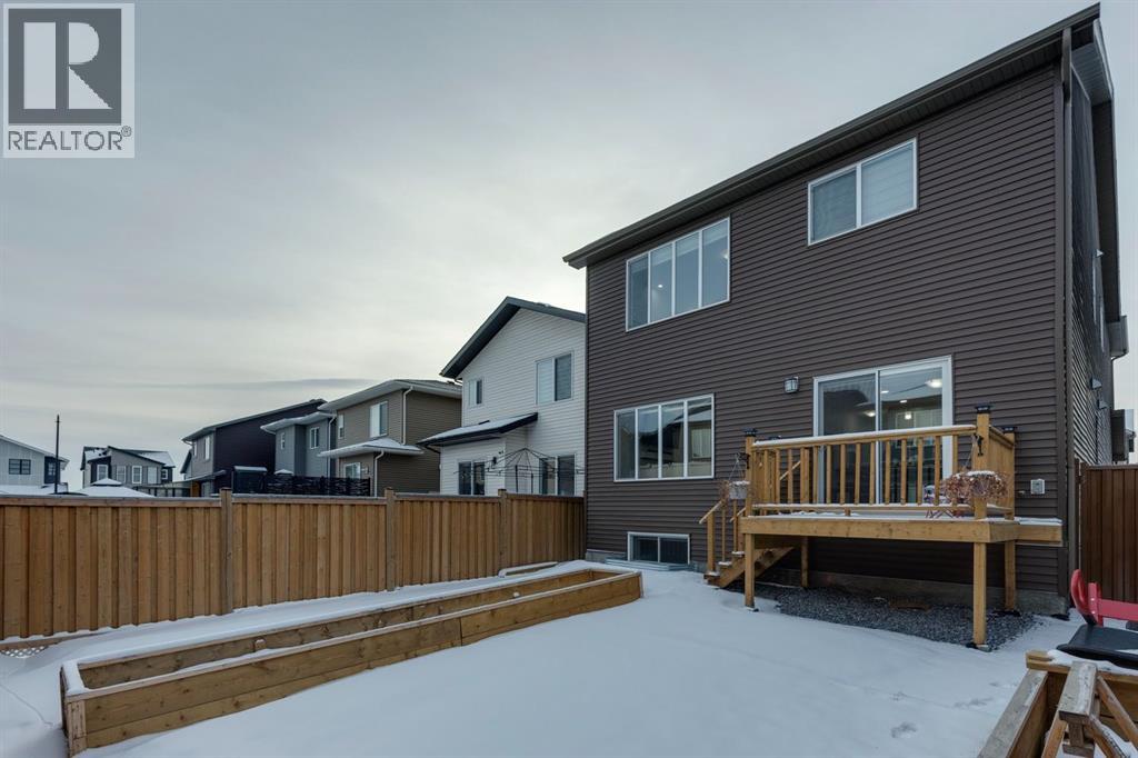 1124 Chinook Gate Bay Sw, Airdrie, Alberta  T4B 5J2 - Photo 34 - A2281954