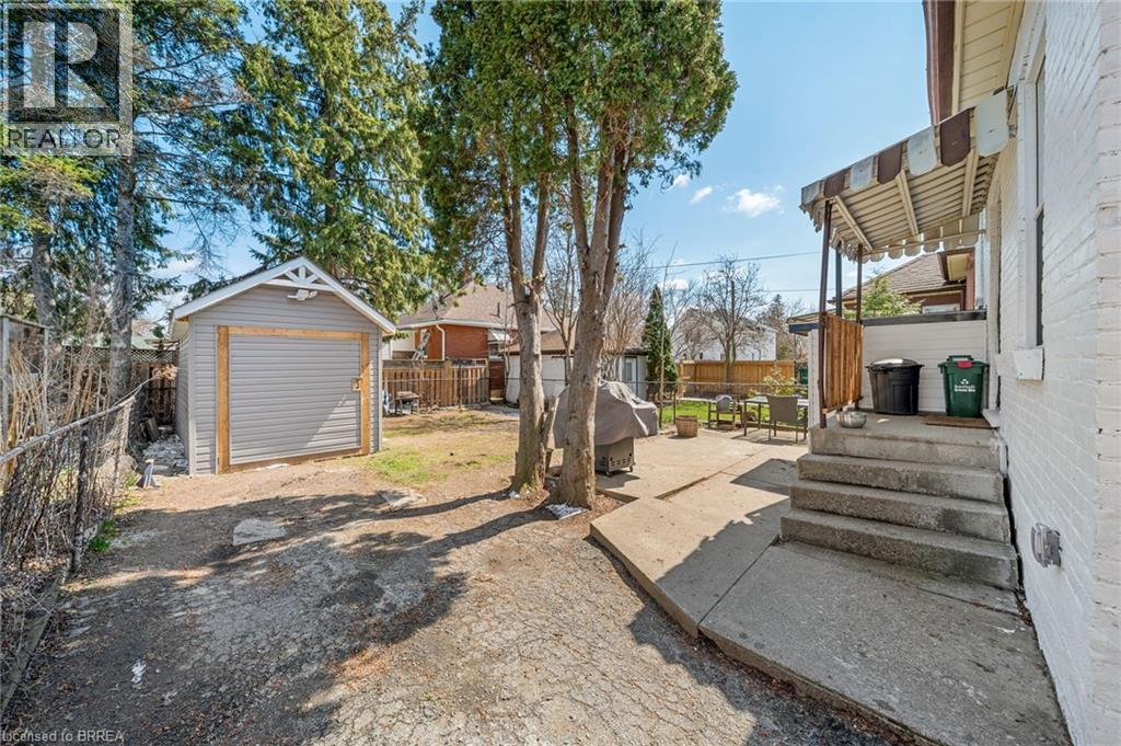 134 Superior Street, Brantford, Ontario  N3S 2L2 - Photo 38 - 40818561