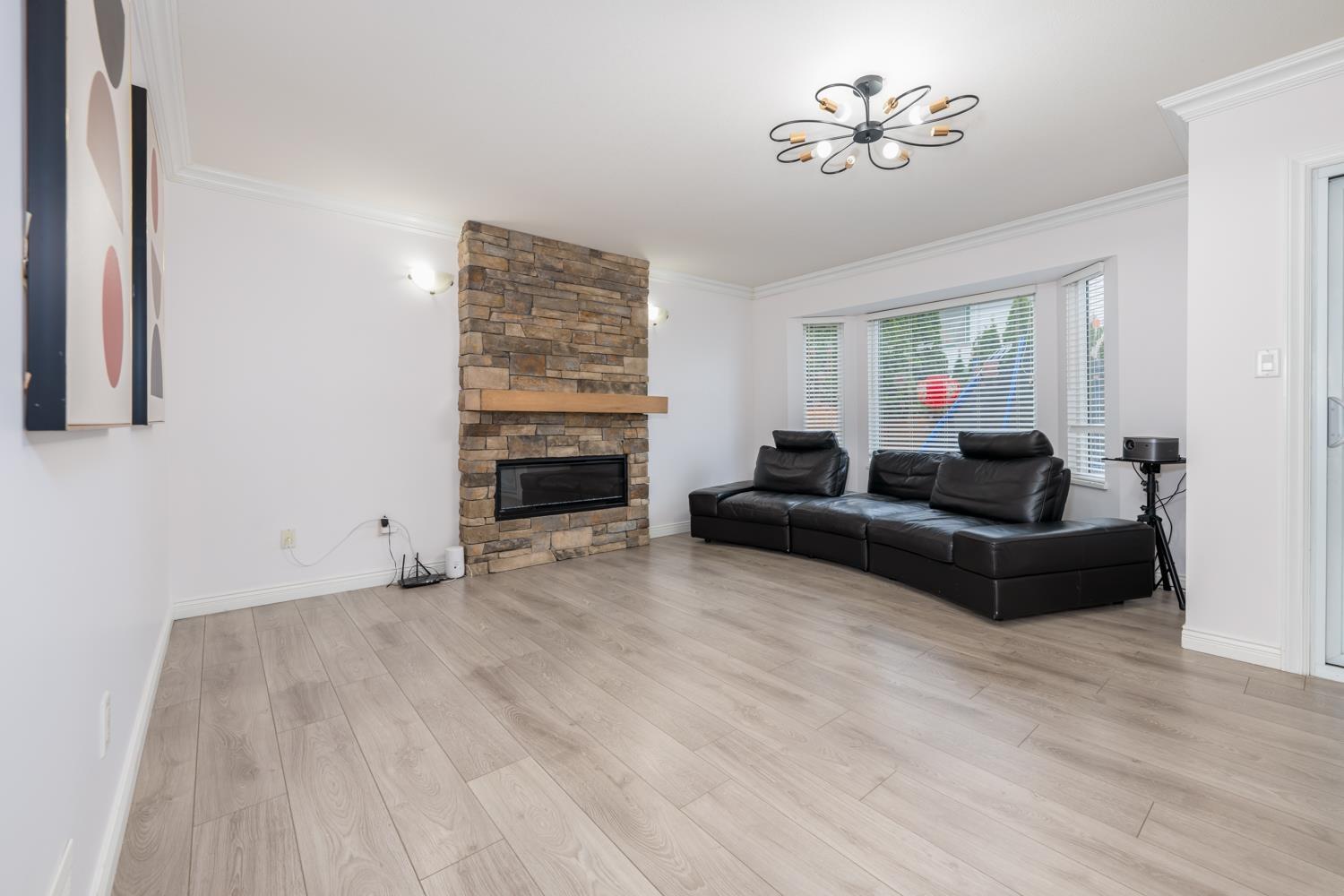 8769 215b Street, Langley, British Columbia  V1M 2E6 - Photo 12 - R3108901