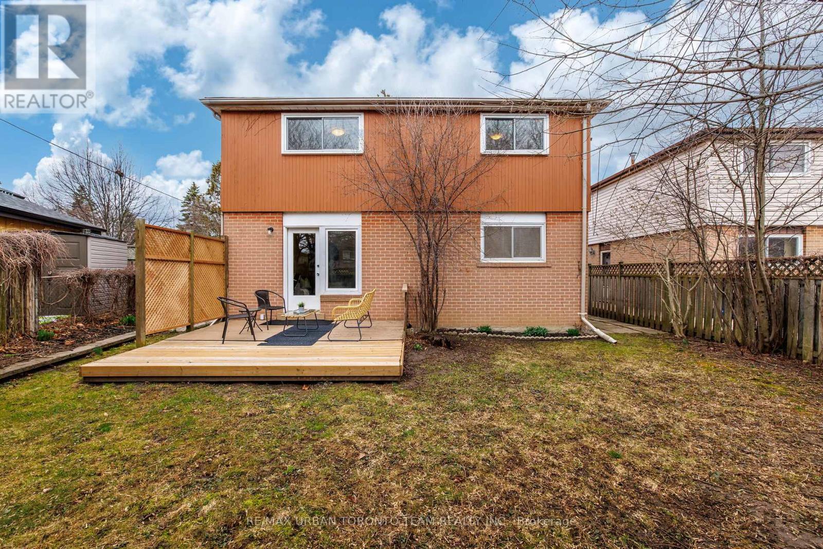 57 Bledlow Manor Drive, Toronto, Ontario  M1E 1B1 - Photo 32 - E12967892