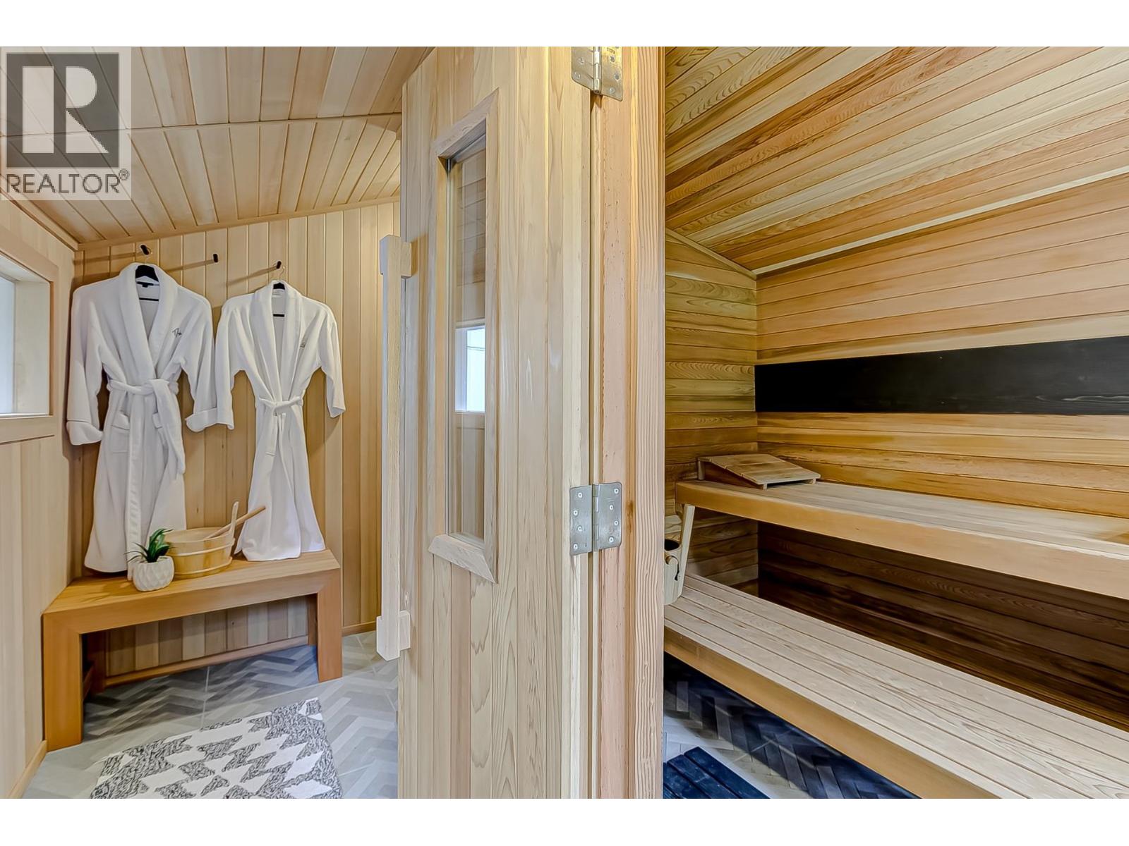 2836 Violet Street, North Vancouver, British Columbia  V7H 2L6 - Photo 39 - R3107073