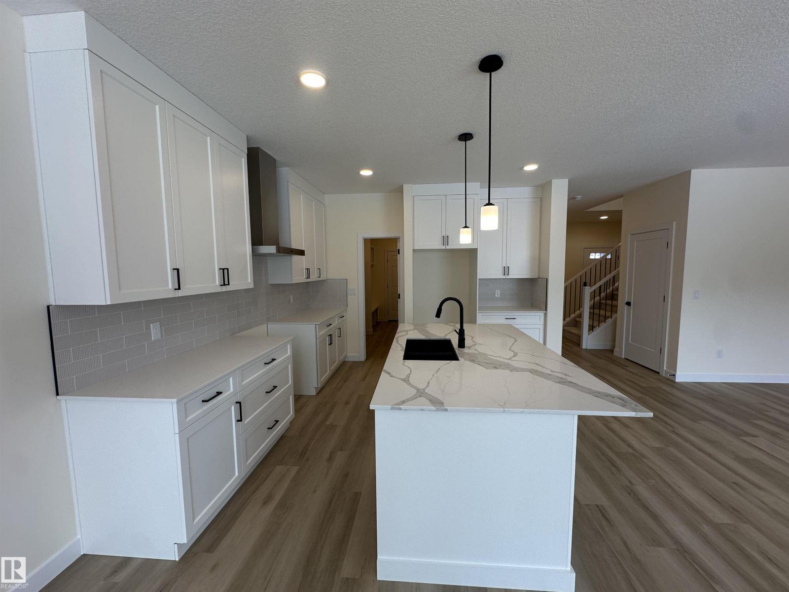 223 Ravine Dr, Devon, Alberta  T9G 0M2 - Photo 11 - E4473506