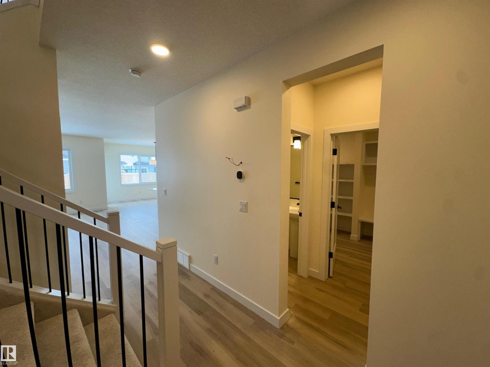 223 Ravine Dr, Devon, Alberta  T9G 0M2 - Photo 3 - E4473506