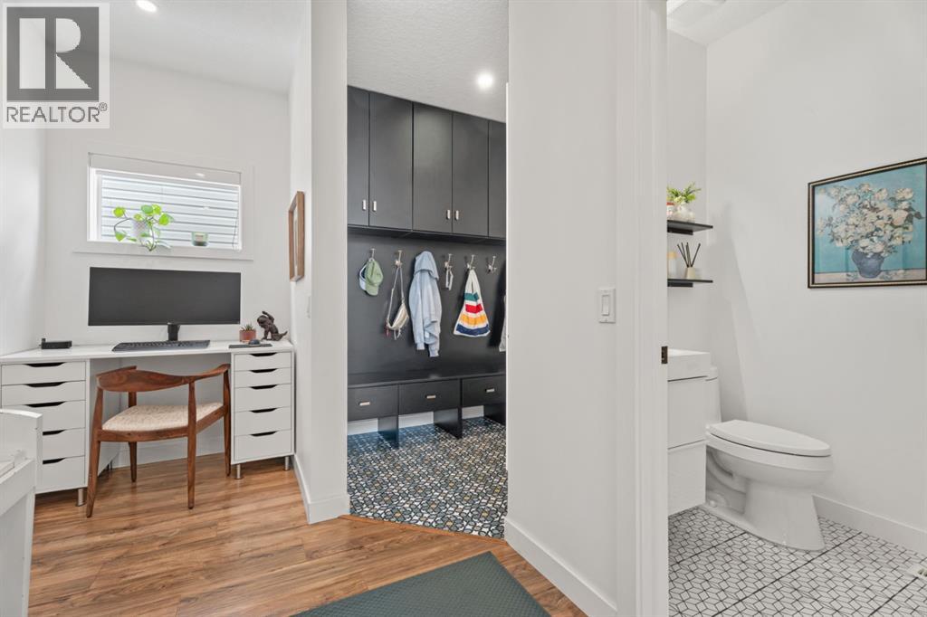 32 Chapalina Common Se, Calgary, Alberta  T2X 3X3 - Photo 7 - A2297338