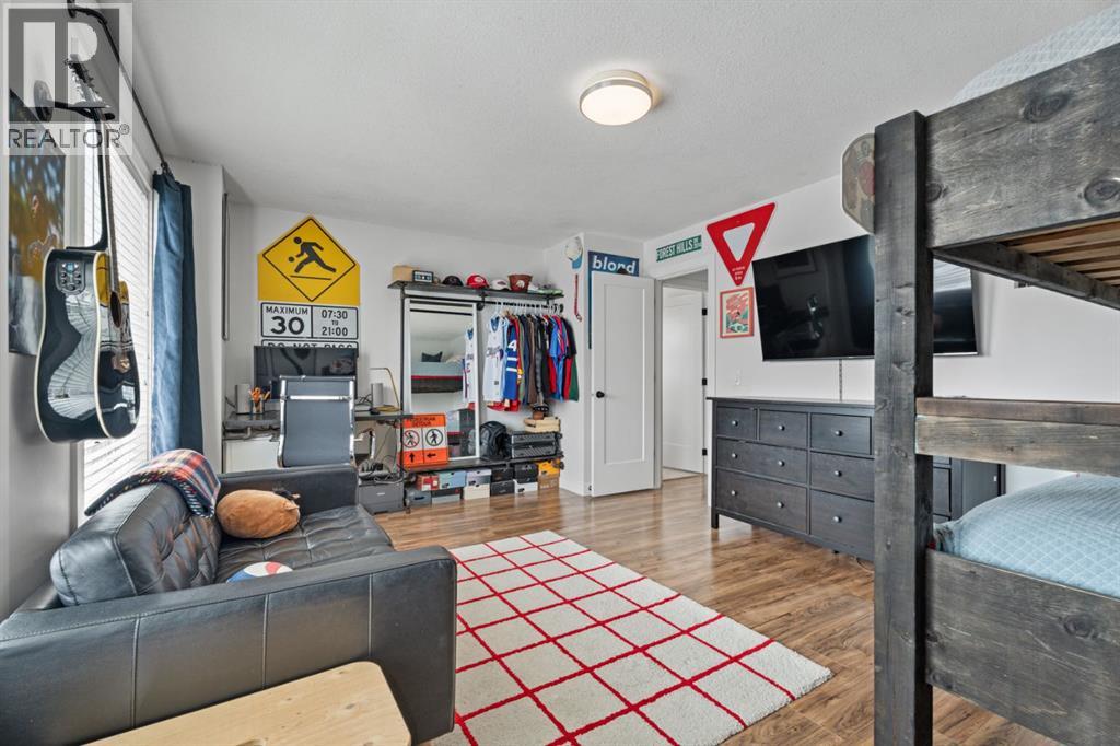 32 Chapalina Common Se, Calgary, Alberta  T2X 3X3 - Photo 37 - A2297338