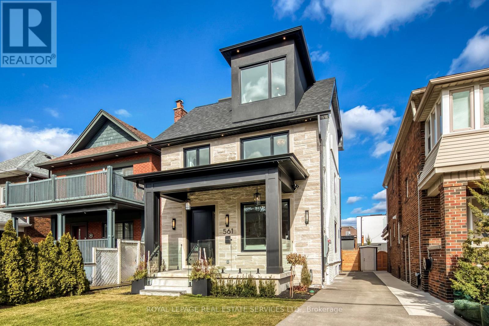 561 Durie Street, Toronto, Ontario  M6S 3H2 - Photo 39 - W12966818