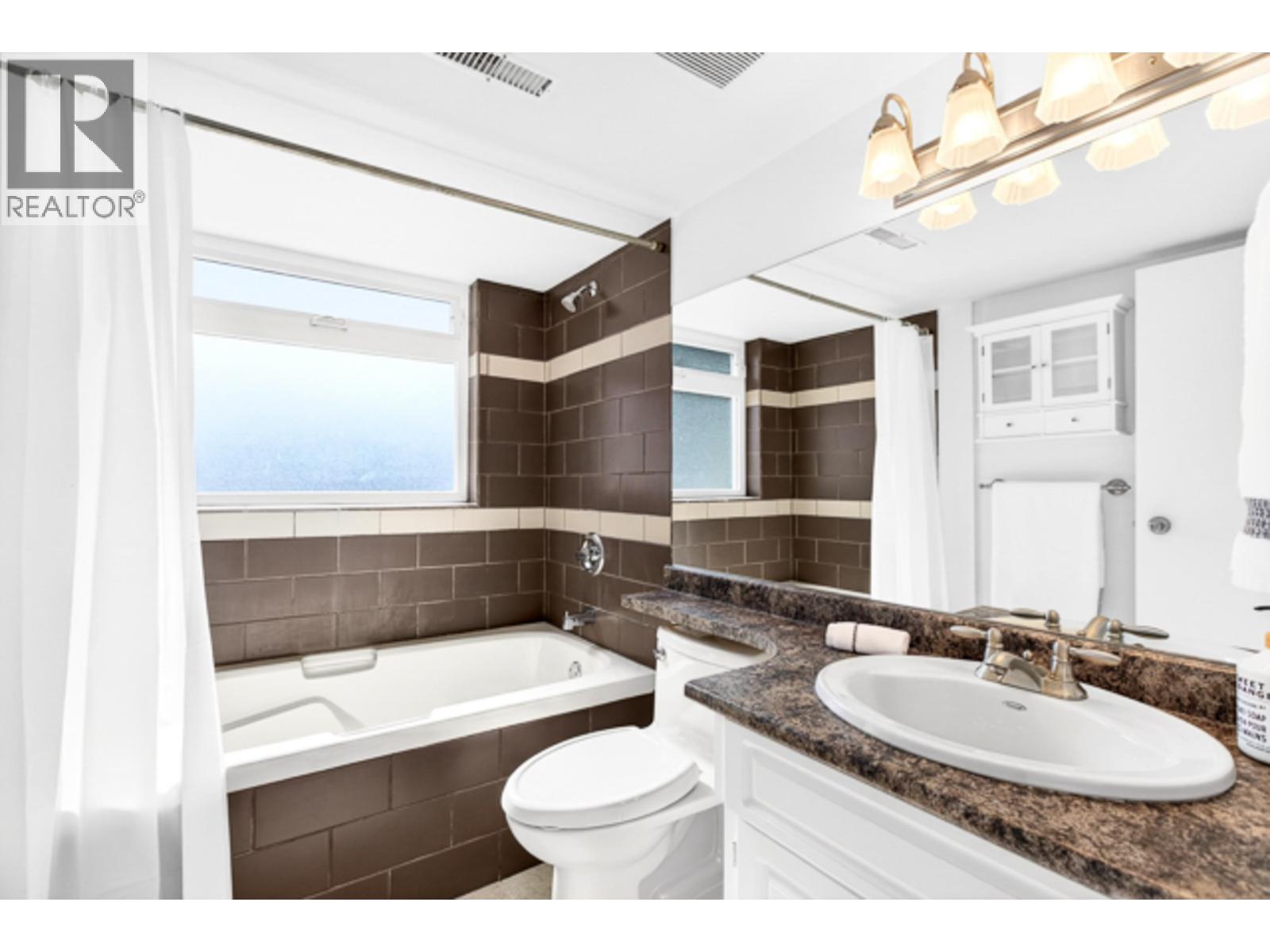 18850 119b Avenue, Pitt Meadows, British Columbia V3Y 1W7 - Photo 33 - R3108592