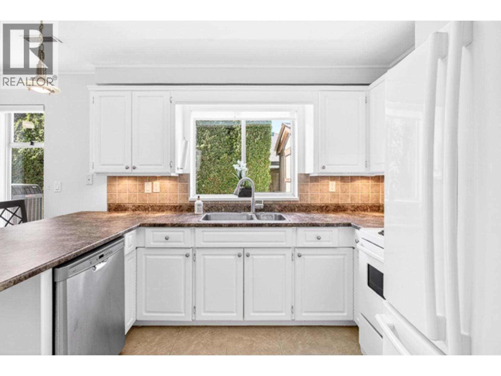 18850 119b Avenue, Pitt Meadows, British Columbia V3Y 1W7 - Photo 28 - R3108592